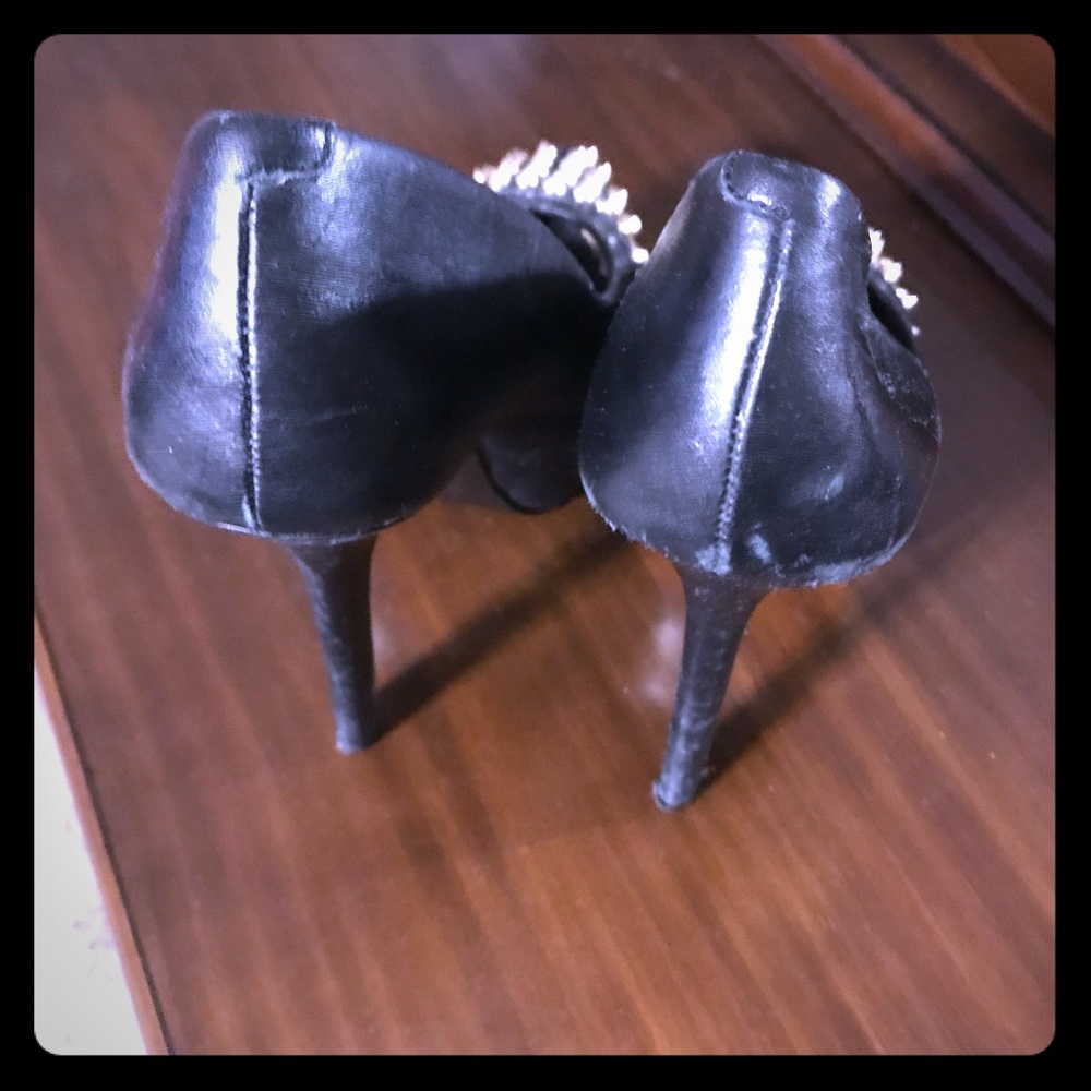 Black studded toe heels